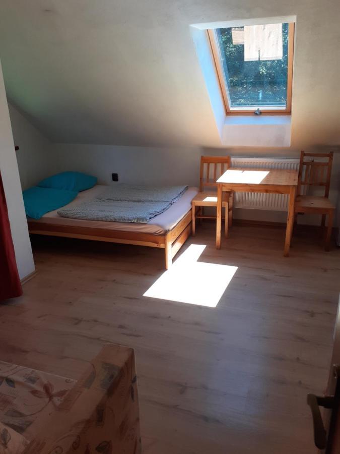 Kypruv Mlyn Villa Knínice Eksteriør billede