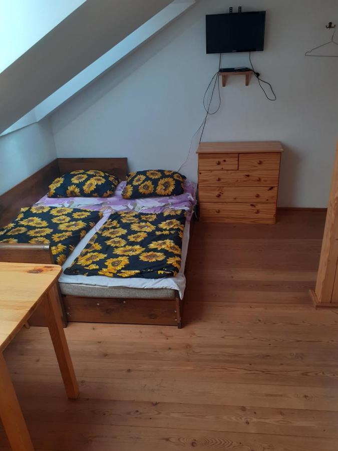 Kypruv Mlyn Villa Knínice Eksteriør billede