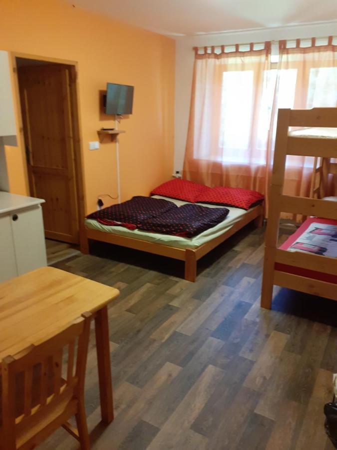 Kypruv Mlyn Villa Knínice Eksteriør billede