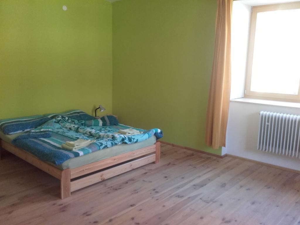 Kypruv Mlyn Villa Knínice Eksteriør billede